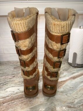 Australia luxe Sparta shearling suede boots size 7 chestnut celebrity fav
